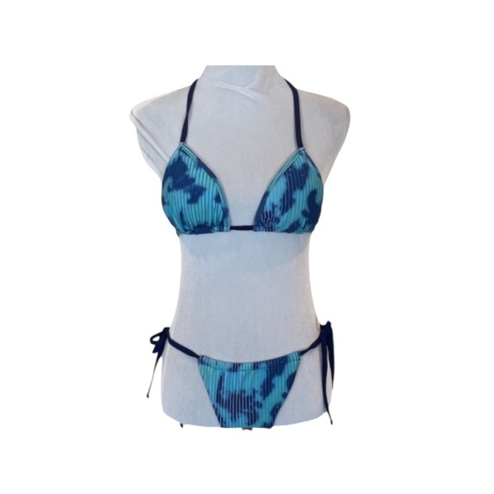 Swimsuit sexy NWT blue two piece string bikini triangle top cheeky bottom medium